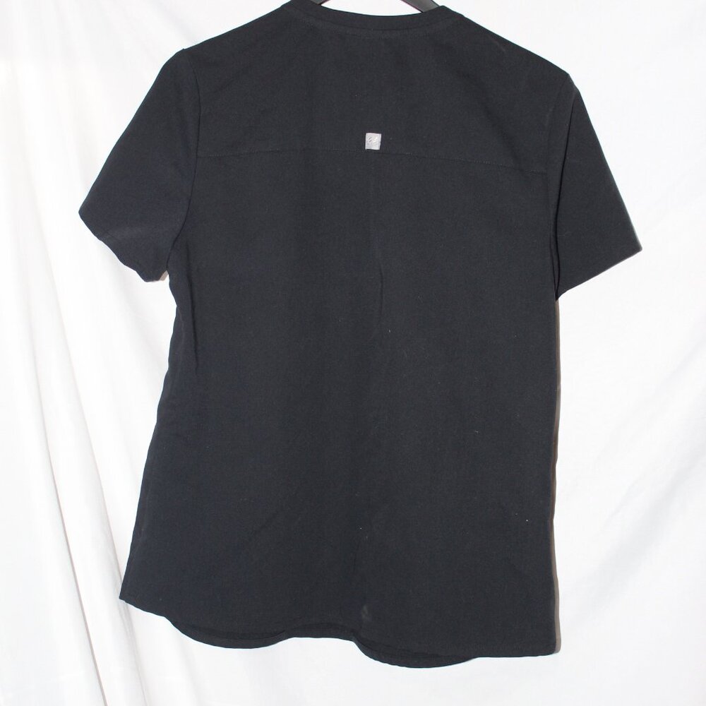 Fabletics Womens Black Method 2-Pocket Scrub Top - image 4